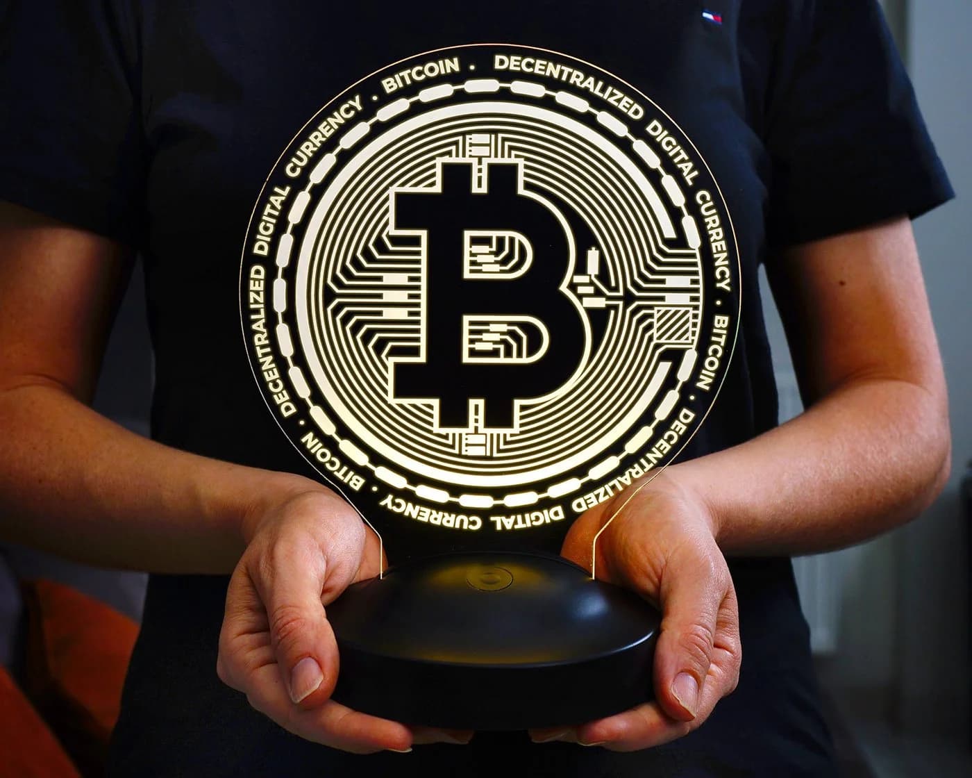 Geschenkelampe LED Nachttischlampe Bitcoin 3D Gravur 7 Farben - Bild 4