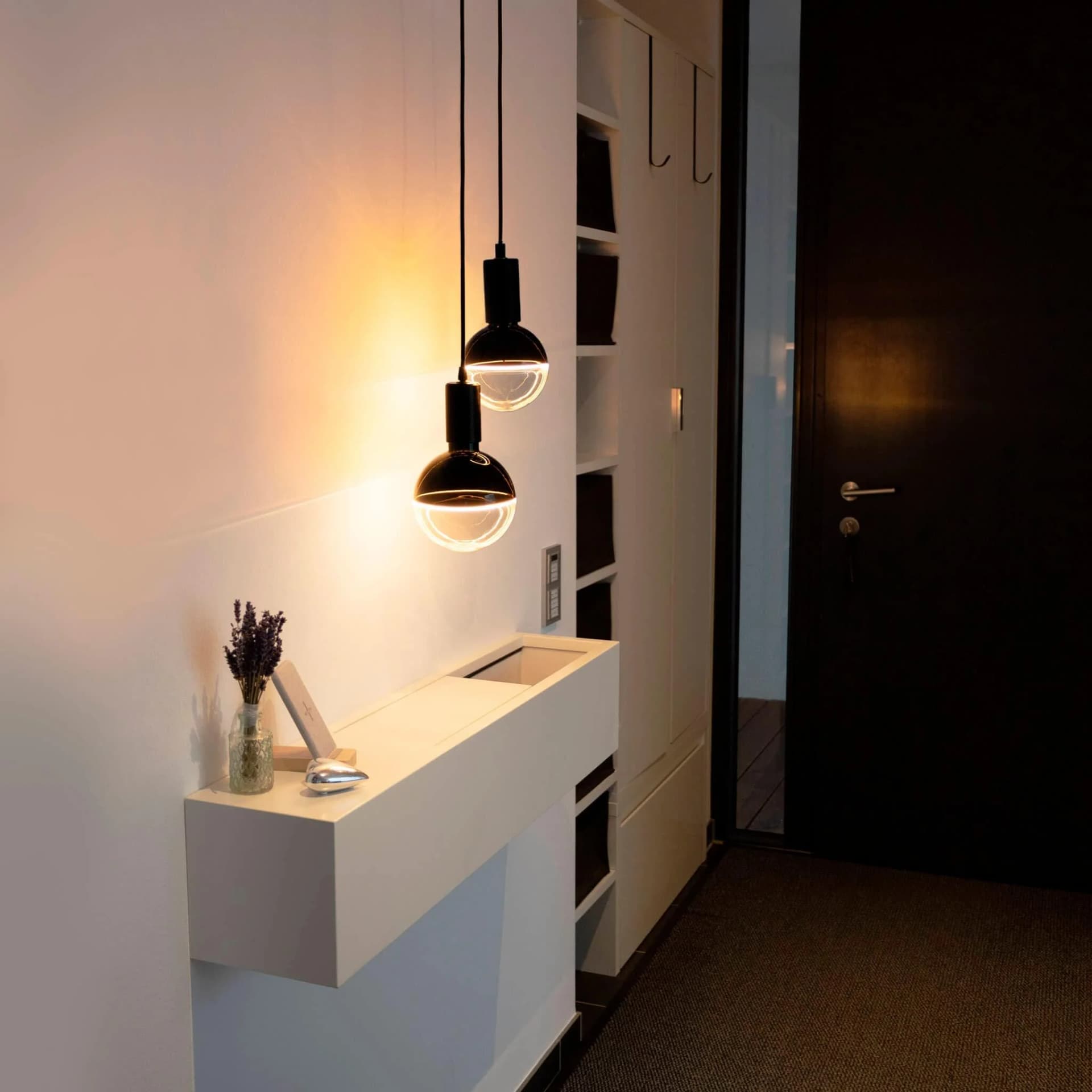 Segula LED-Globe Illusion E27 G145 klar/schwarz 6W 1900K dim