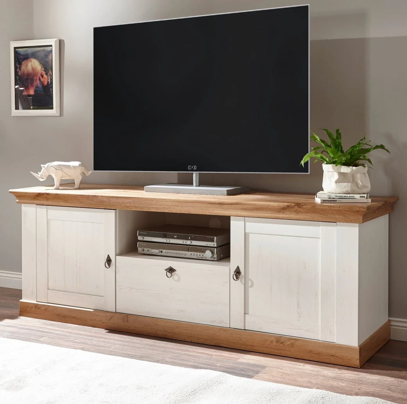 Furn.Design Lowboard Hemsby TV Unterschrank Landhausstil Pinie weiß Wotan Eiche - Bild 2