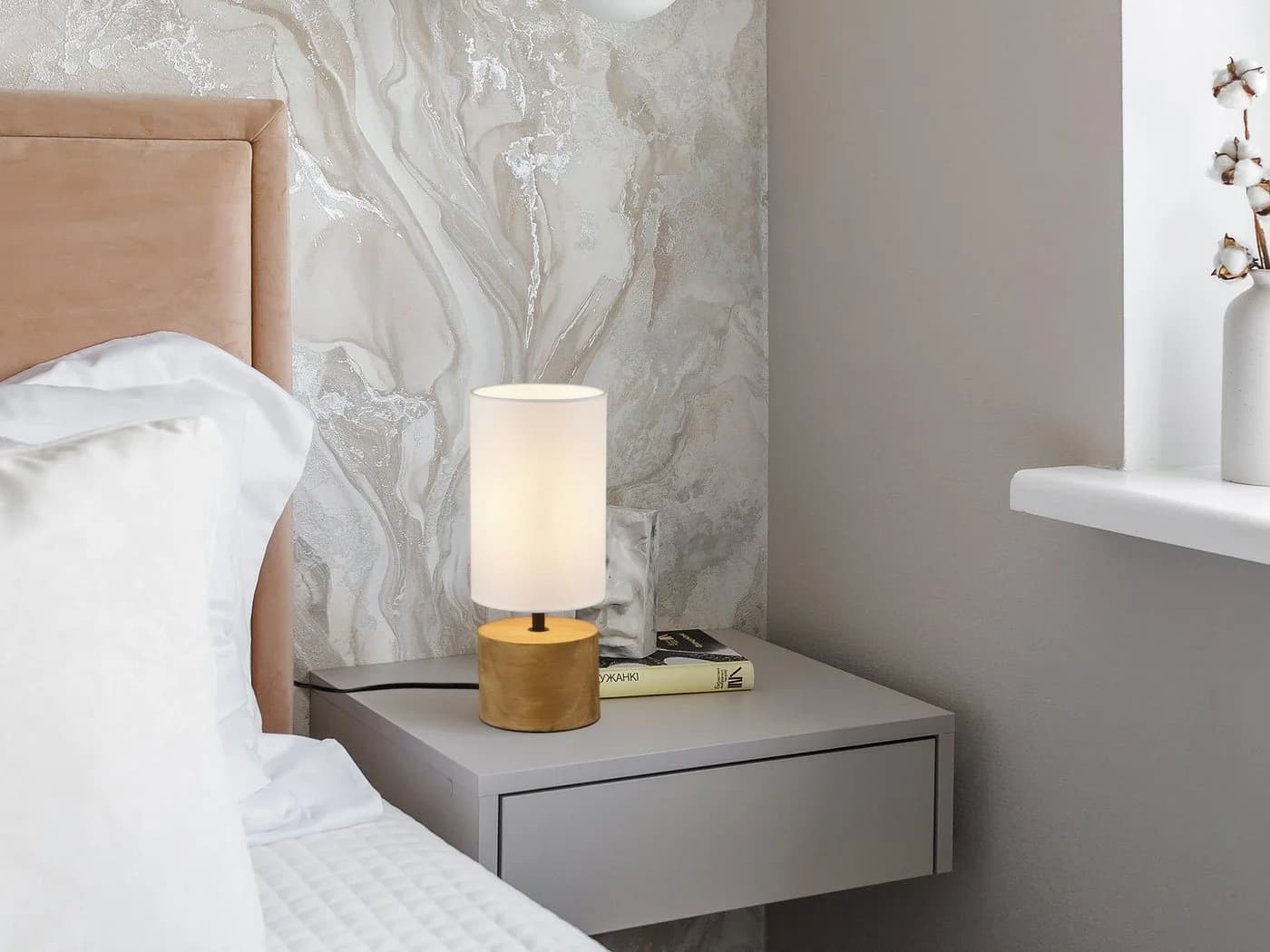 Reality Leuchten LED Nachttischlampe Weiß Dimmbar Holzfuß - Bild 5