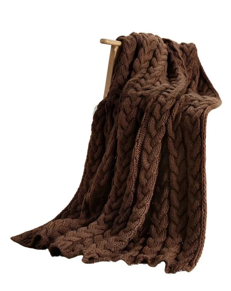 Dekoleidenschaft Kuscheldecke Mocca Braun Stickmuster 127x152 cm Sofadecke - Bild 2