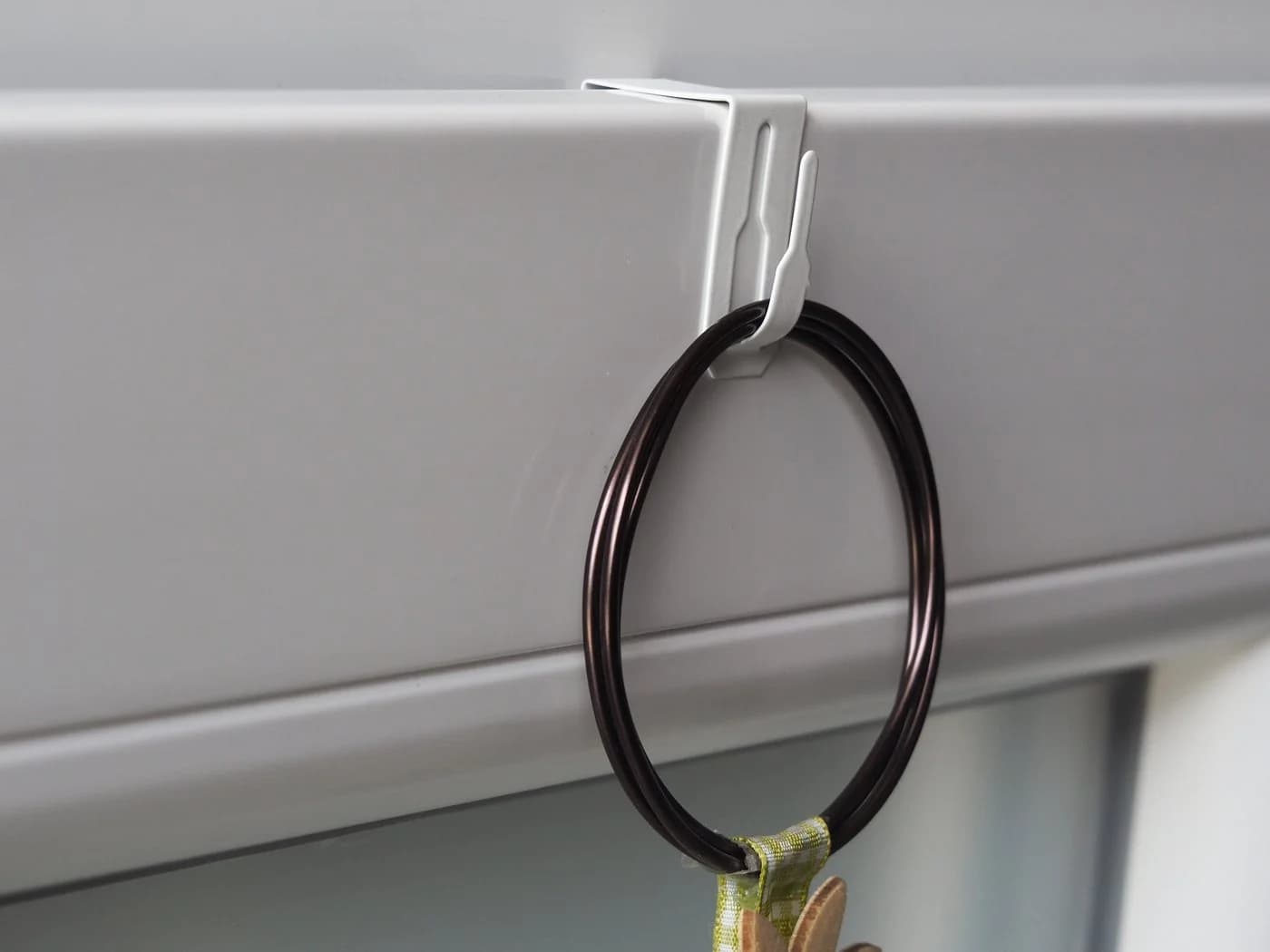 dekondo Fensterhaken Metall 10er Set Weiß Klemmfix - Bild 4