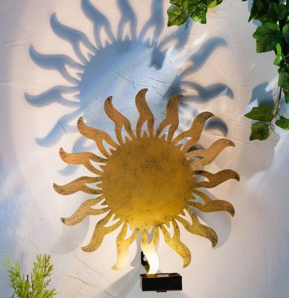 Spetebo Solar Wandleuchte Sonne Bronze Antik Look LED