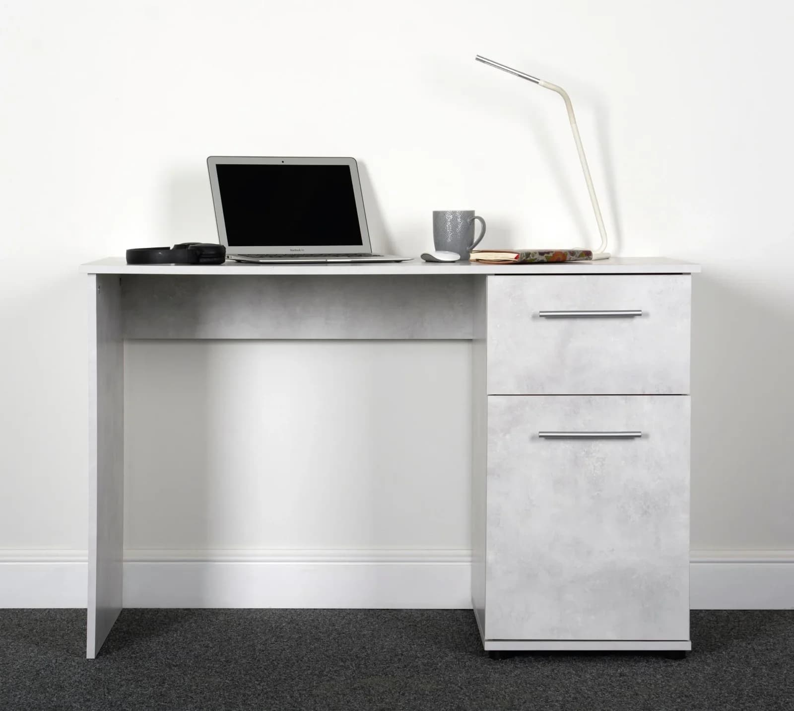 VOGL Möbelfabrik Schreibtisch Tobi mit Tastaturauszug, 115 cm