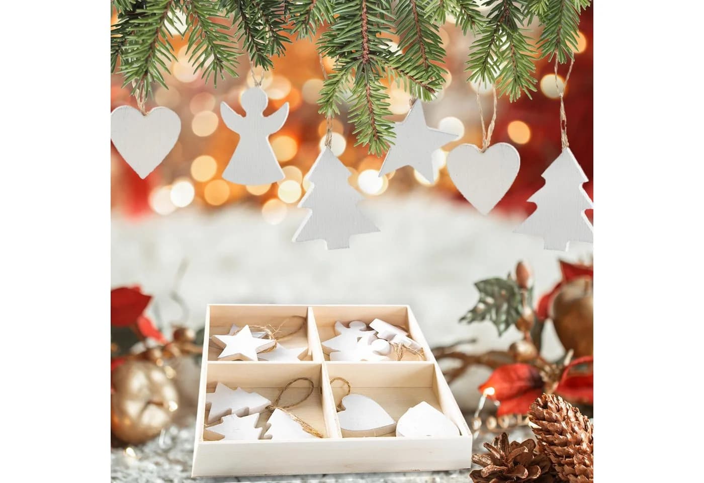 Logbuch-Verlag Baumbehang 24 kleine Weihnachtsanhänger aus Holz weiß