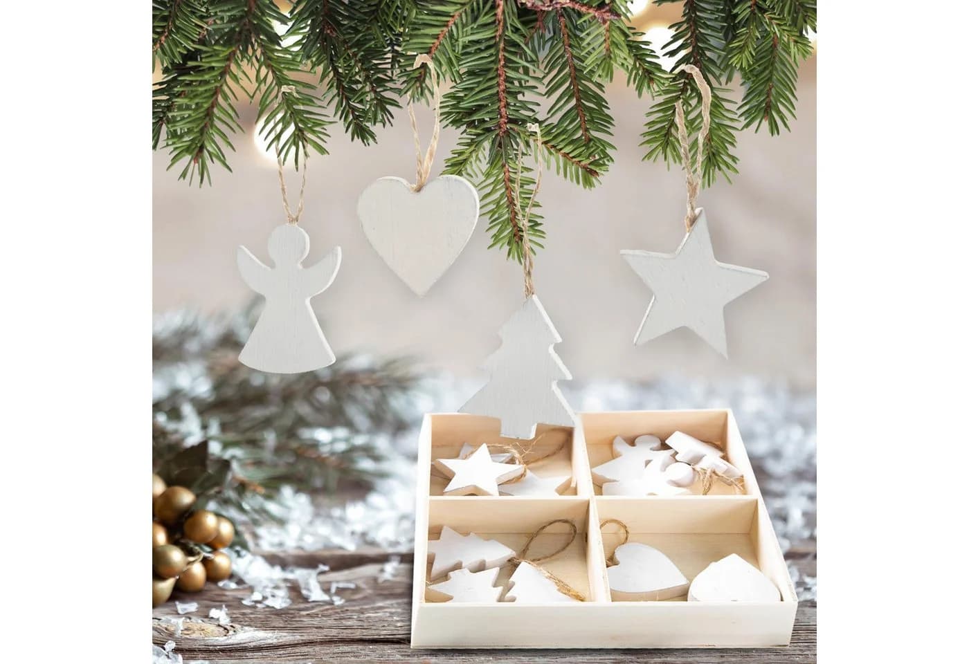 Logbuch-Verlag Baumbehang 24 kleine Weihnachtsanhänger aus Holz weiß - Bild 3