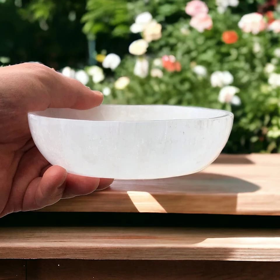 Steinfixx® Selenit Dekoschale 10cm Weiß - Kristall Ladeschale