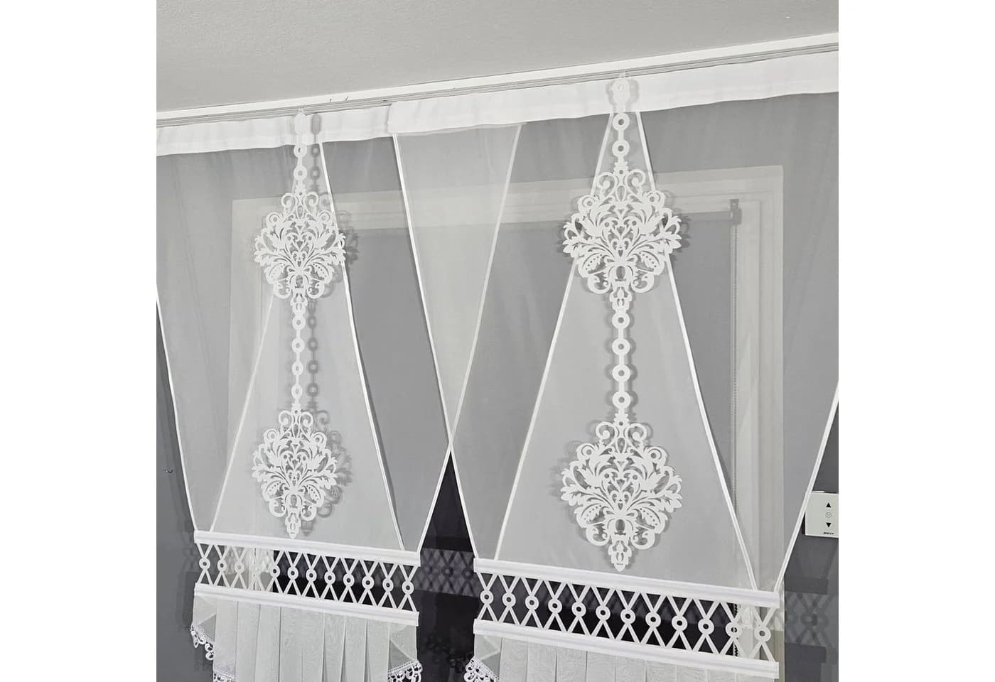 Gardinen by Justyna Scheibengardine 2er V Panel Set mit Gipüre, Kräuselband, transparent, Voile, Schiebegardinen, Fertiggardine, Paneele, Modern, Fensterdeko - Bild 4