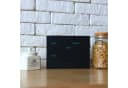 build-yours.de Tischuhr BoxClock Edelstahl Schwarz Wortuhr Bild 4