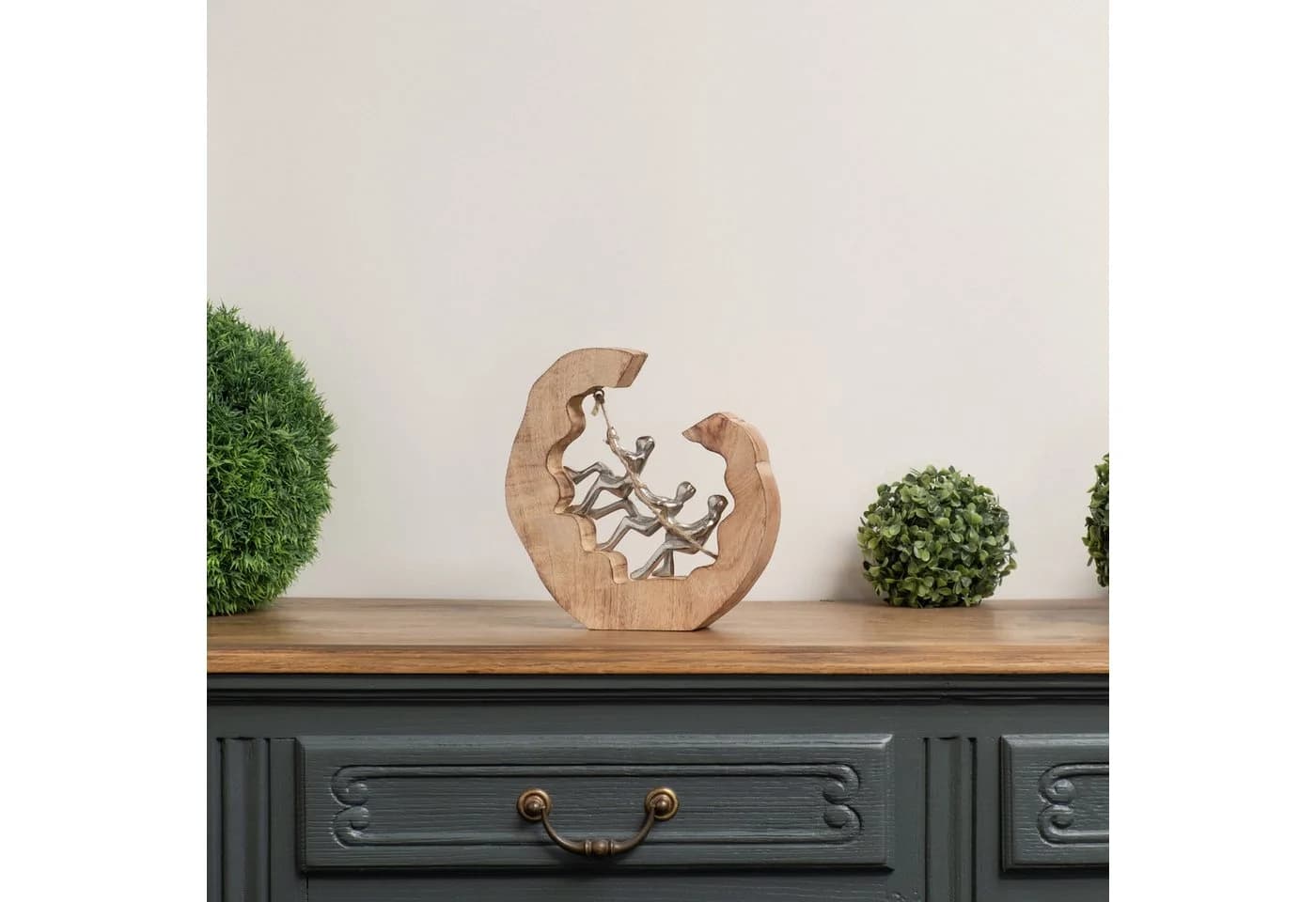 Moritz Teamwork-Skulptur Aluminium auf Mangoholz 24 cm