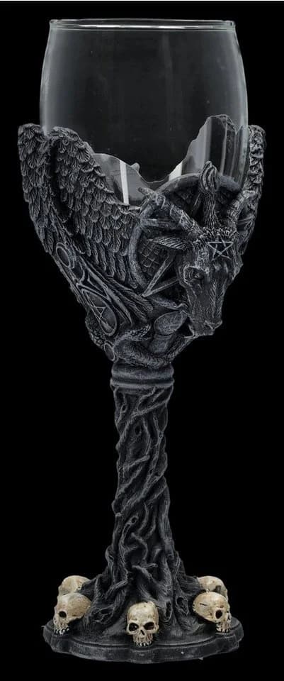 Figuren Shop GmbH Weinglas Geflügelter Baphomet Gothic Deko Totenkopf