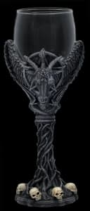Figuren Shop GmbH Weinglas Geflügelter Baphomet Gothic Deko Totenkopf Bild 5
