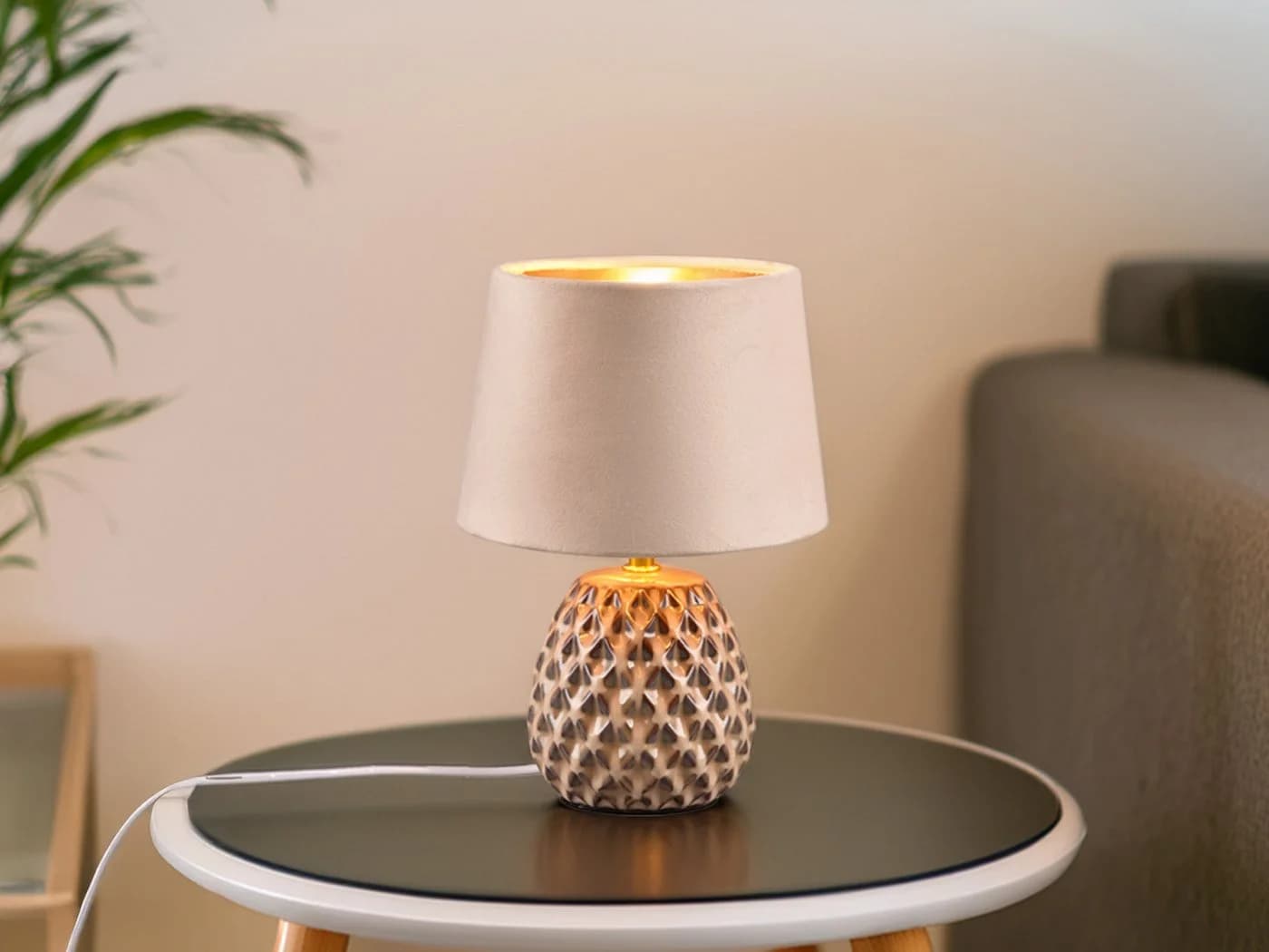Reality Leuchten LED Nachttischlampe Retro Beige-Gold Dimmbar