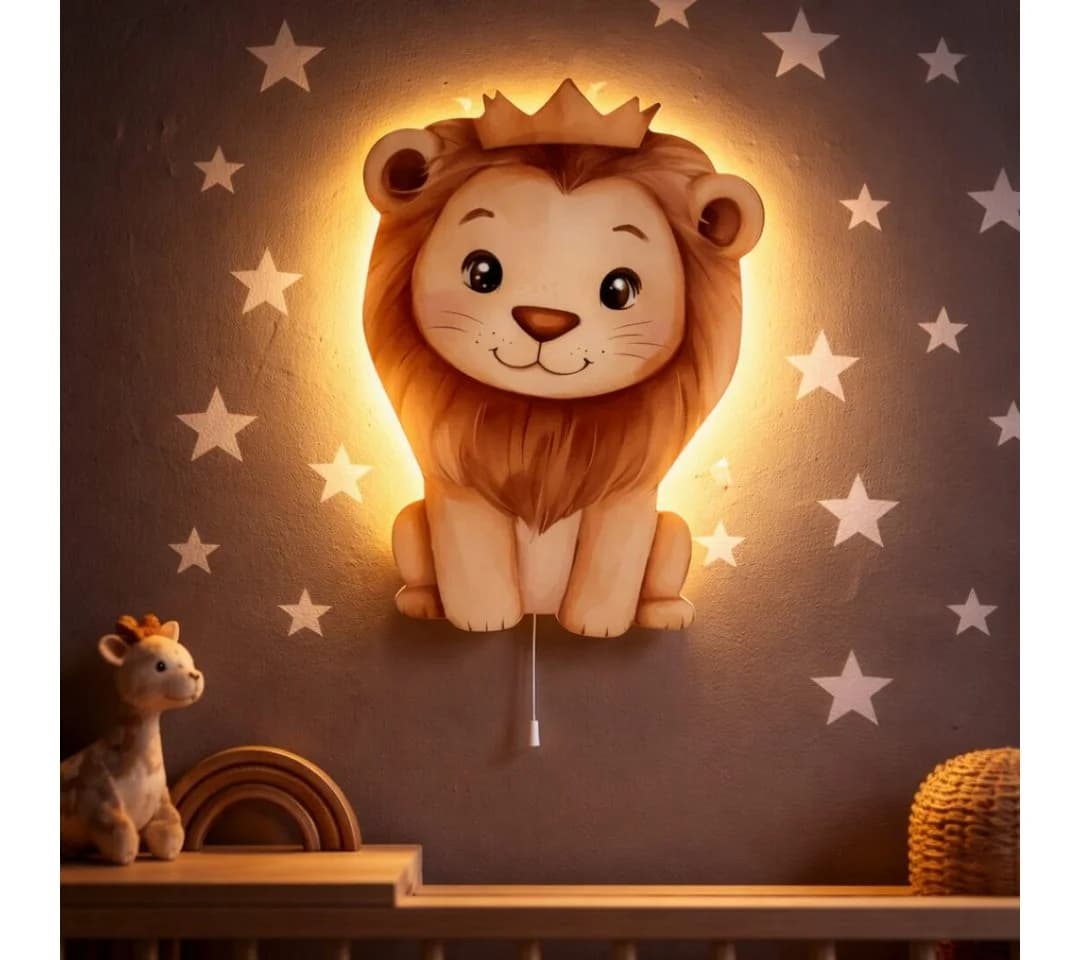 COZYCOLLECTIONS LED Wandleuchte Löwe mit Krone Braun Gold