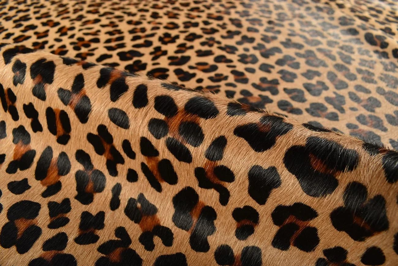 KUHFELL online & NOMAD Fellteppich Leoparden-Optik Braun Schwarz Beige - Bild 5