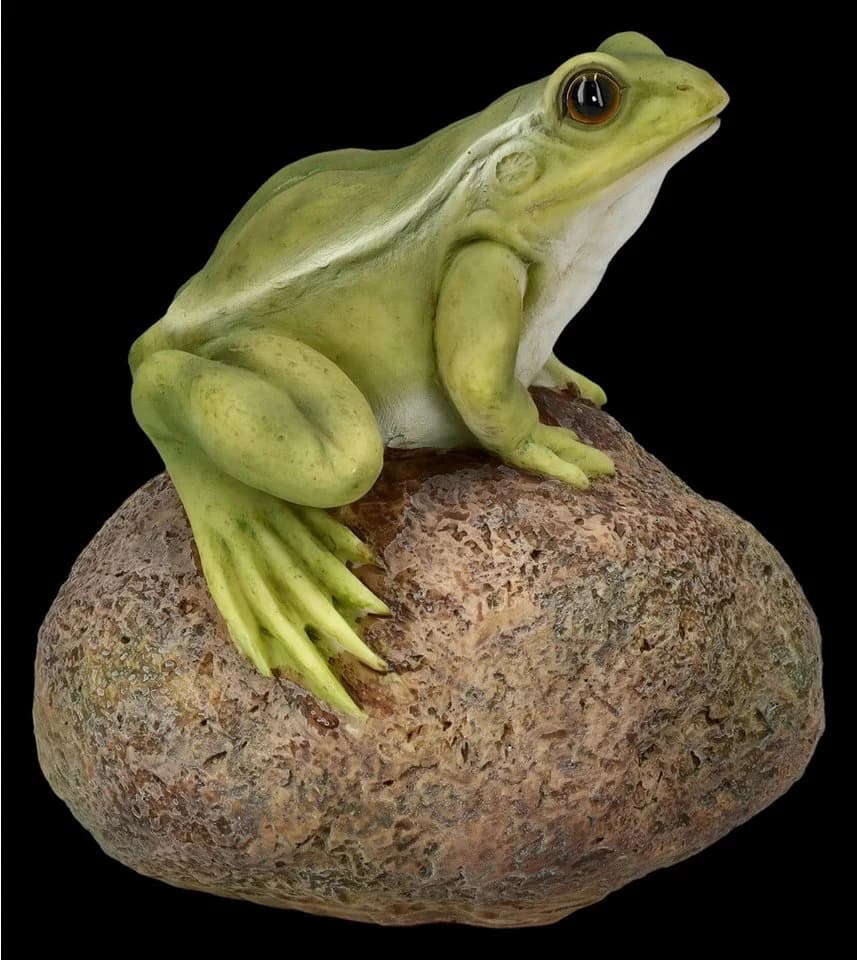 Figuren Shop GmbH Gartenfigur Frosch auf Stein Deko