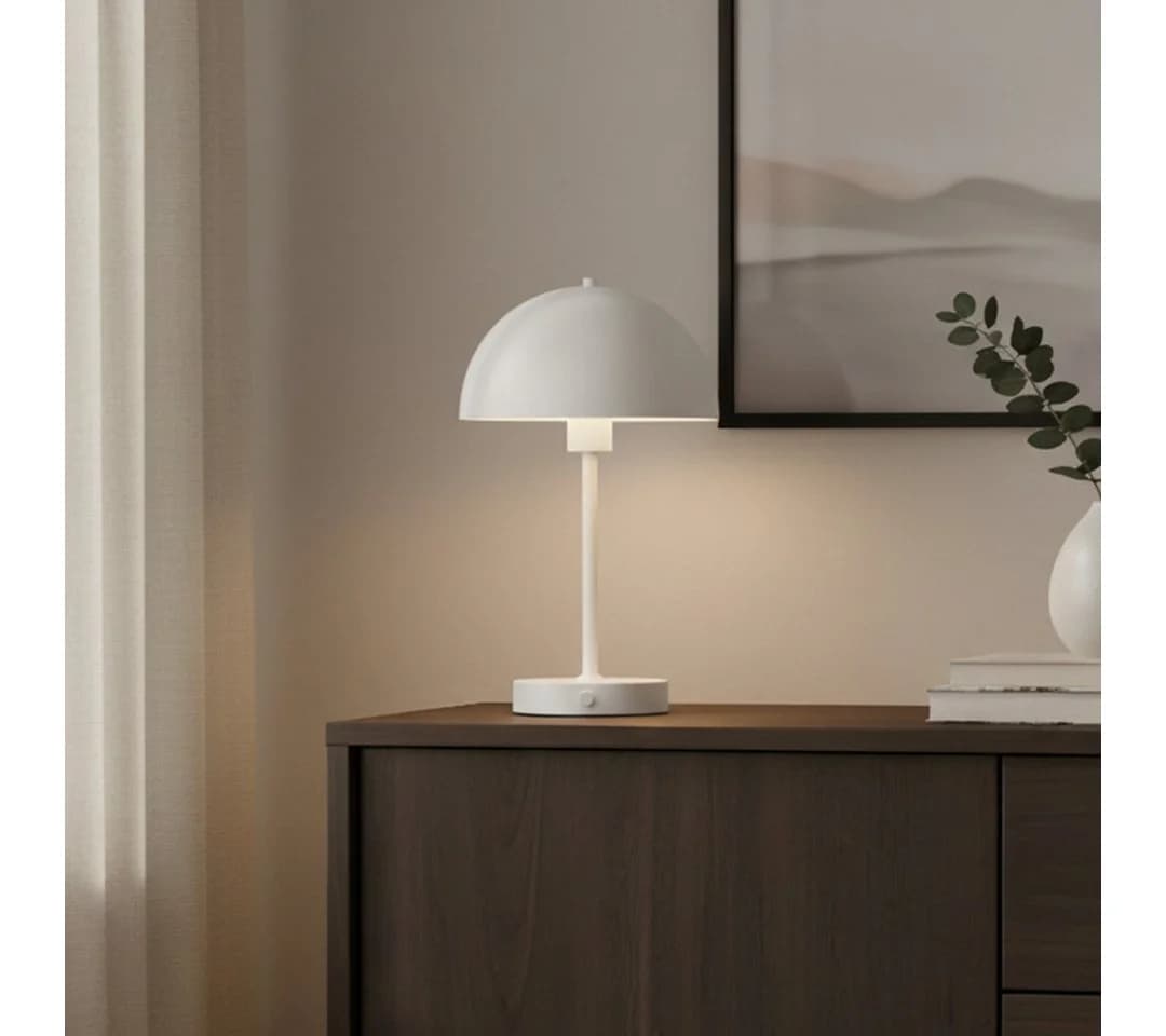 skølm Tischleuchte Aeriala mit Akku, Weiß, dimmbar, LED, Pilzform