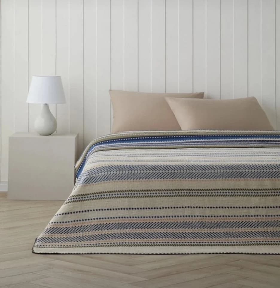 Sandiik Wohndecke Smooth Stripe aus Biobaumwolle Beige - Bild 2