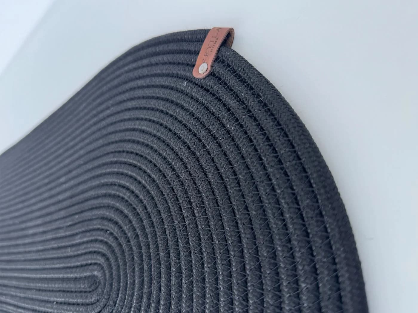 Seyila Home Mitteldecke Jute & Baumwollseil Schwarz Geflochten