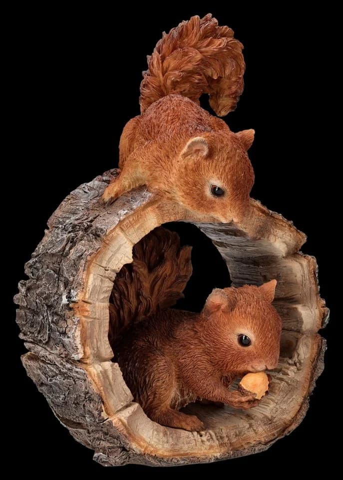 Figuren Shop GmbH Spielende Eichhörnchen Gartenfigur Kunststein