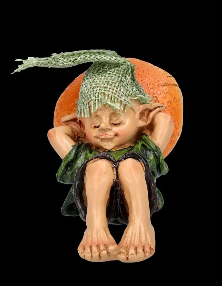 Bezaubernde Schlafende Kobold-Pilz Dekofigur - Bild 4