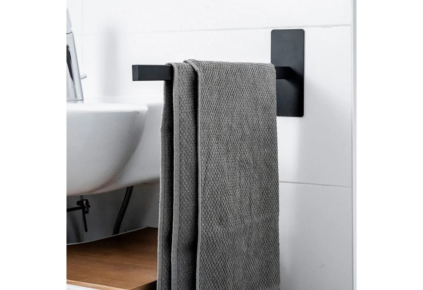ELMOWO Handtuchhalter Edelstahl Selbstklebend Einarmig Modern - Bild 2