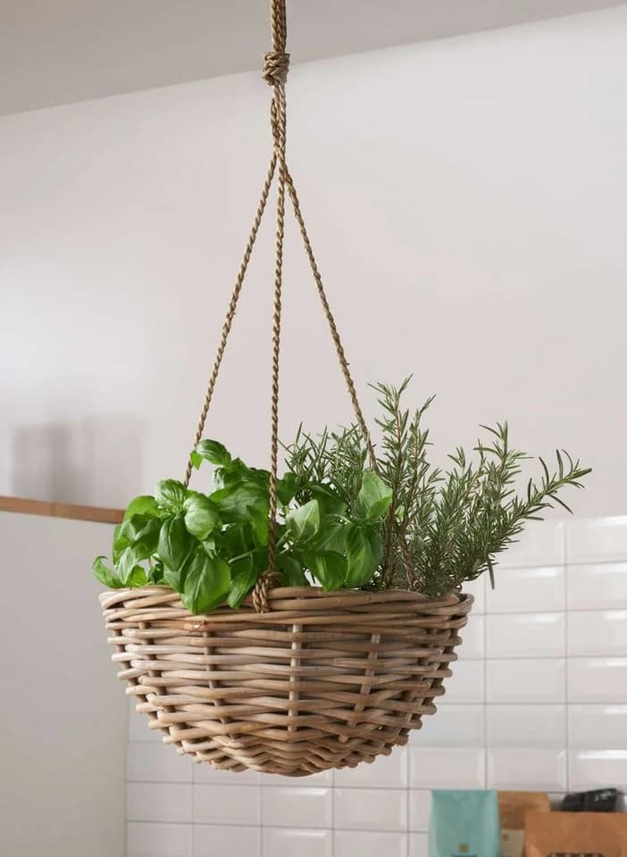 Dekoleidenschaft Blumenampel "Koboo Grey" aus Rattan grau