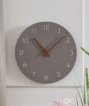 Dekoleidenschaft Wanduhr Beton Grau MDF 30 cm Bild 1