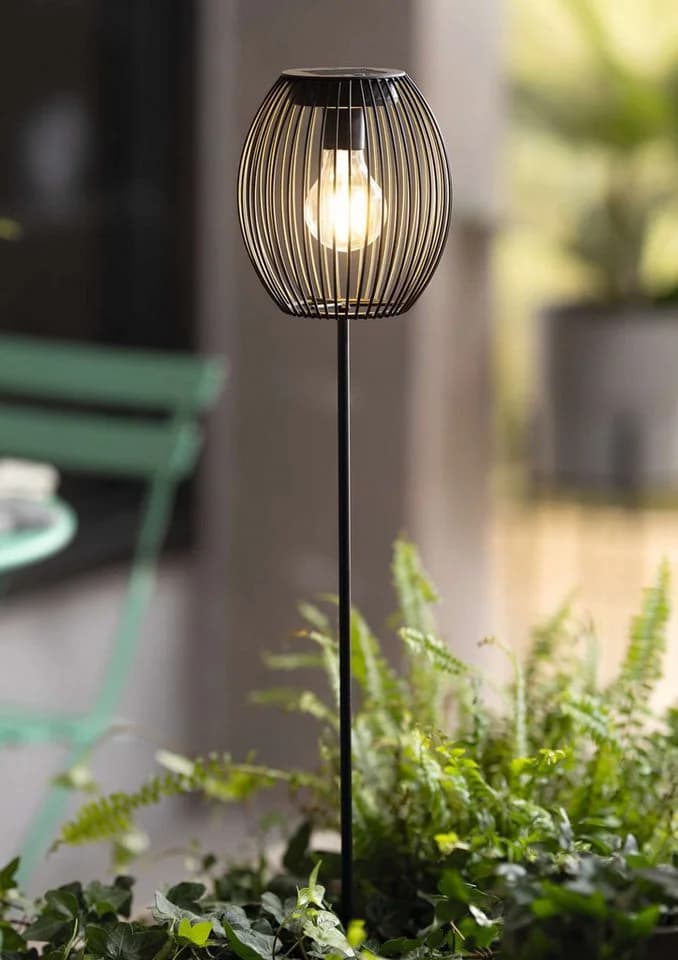 Dekoleidenschaft Gartenstecker Atmosfera Solar LED Laterne Schwarz