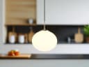 TRIO Leuchten LED Pendelleuchte Opalglas Messing Dimmbar Bild 5