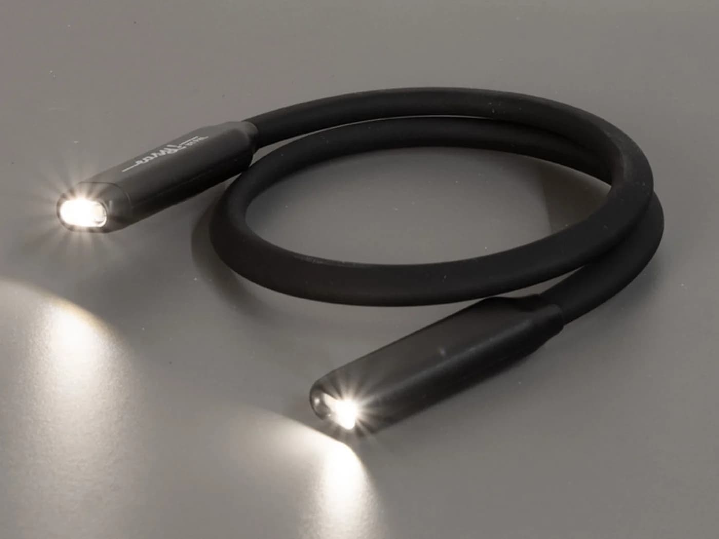 easy! BY FHL LED Leselampe, Dimmfunktion, Warmweiß & Tageslicht, Akku-Lampe kabellos, USB aufladbar