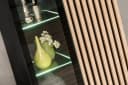 Furn.Design Vitrinenschrank Morgan Schwarz mit LED und Push-to-Open Bild 3