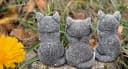 Stone and Style Gartenfigur Frostfeste Steinfiguren 3er-Set Katzen grau Bild 4