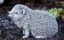 Stone and Style Gartenfigur Steinfigur Igel Ferdinand Bild 4