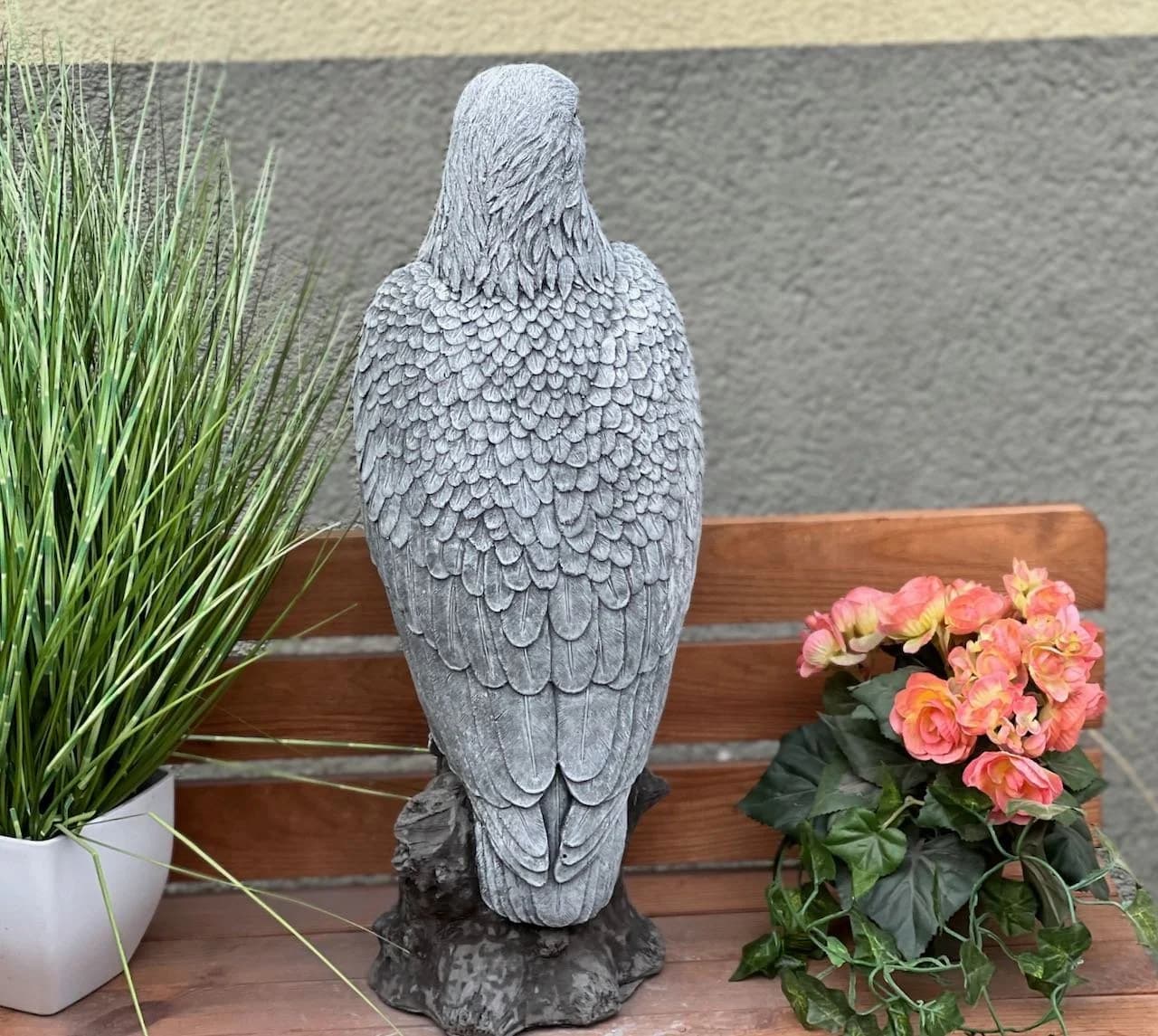 Stone and Style Gartenfigur Adler XL Frostfest Grau - Bild 5