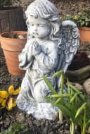 Stone and Style Kniender Engel Frostfeste Steinfigur Grau Bild 1