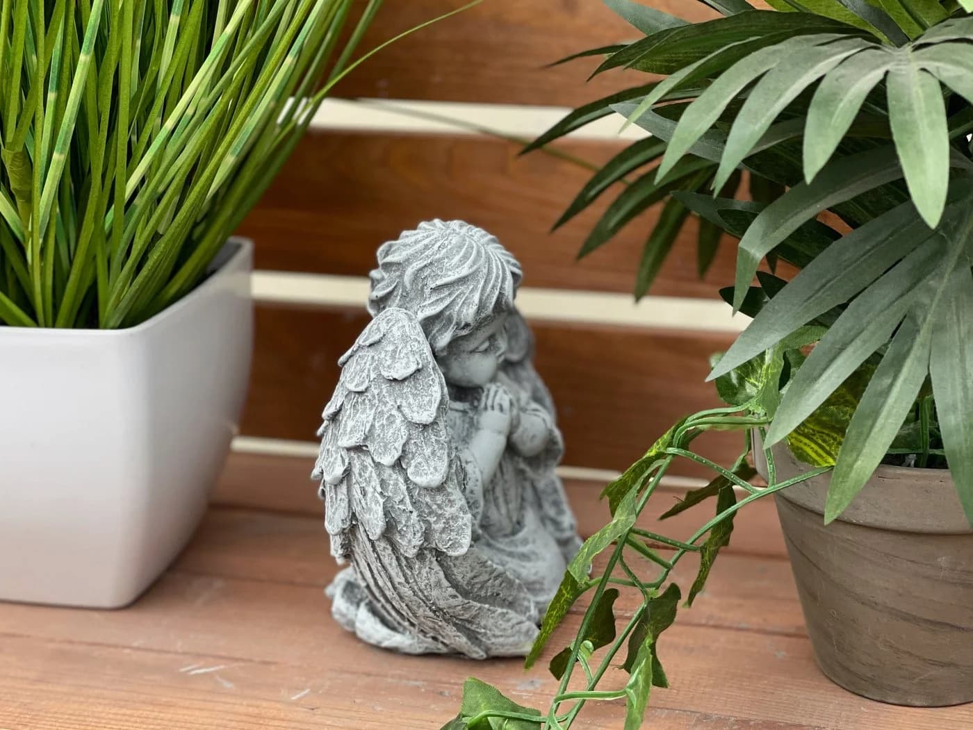 Stone and Style Frostfeste Steinfigur Betendes Engelchen Grau - Bild 5