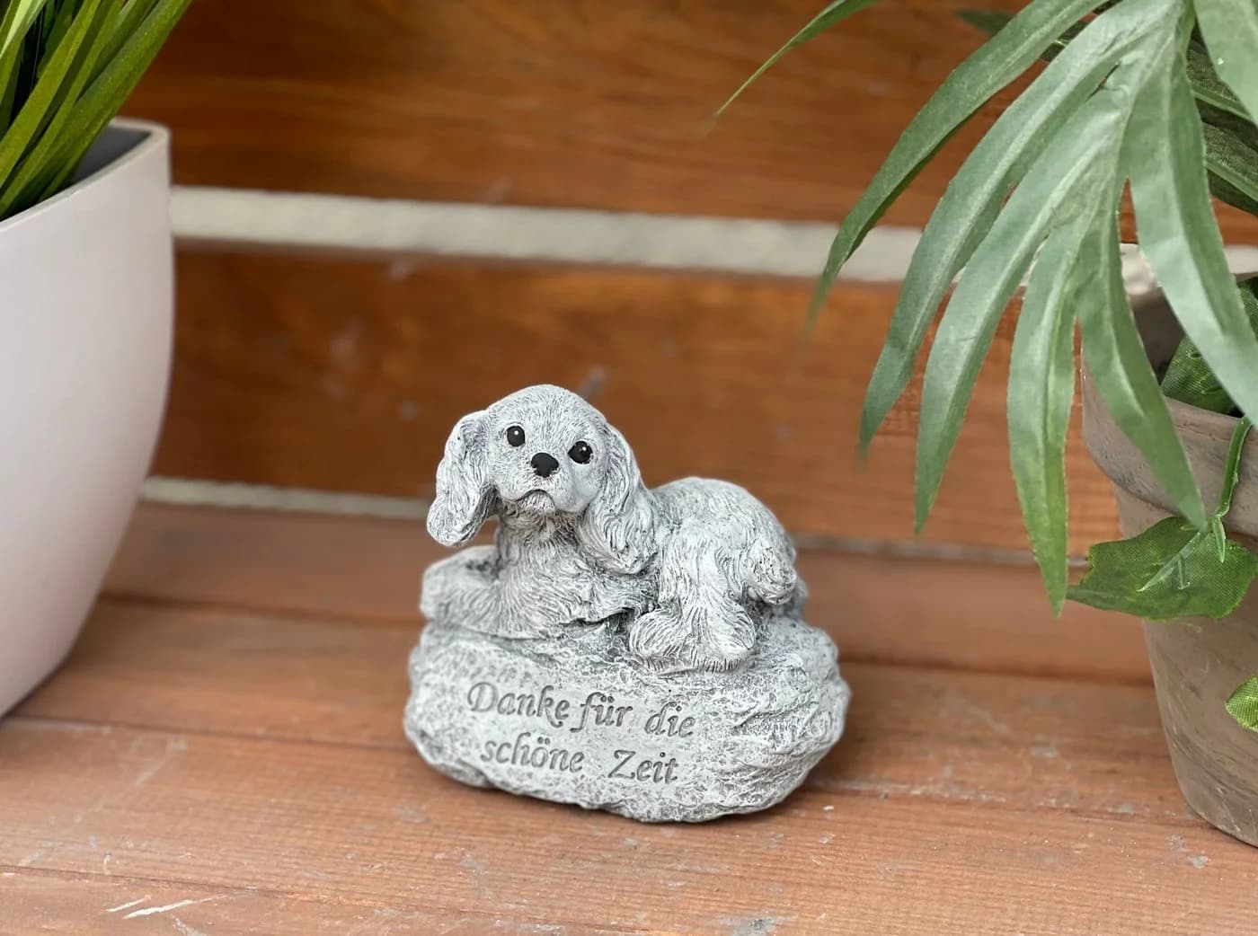 Stone and Style Frostfeste Steinfigur Hund „Danke für die schöne Zeit“ Grau