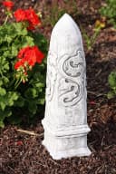Stone and Style Gartenfigur Frostfeste Steinfigur antiker Obelisk Grau Bild 1