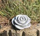 Stone and Style Gartenfigur Frostfeste Steinblüten 2er-Set Grau Bild 3