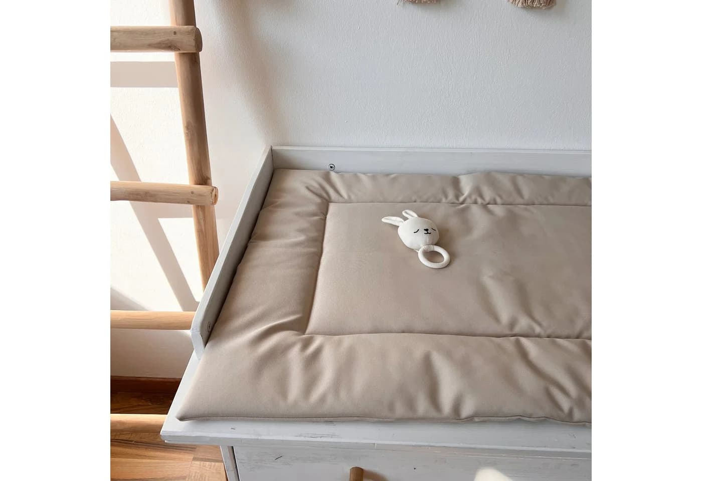 LittleANTunique Wickelauflage Beige Handgemacht Abwischbar - Bild 2
