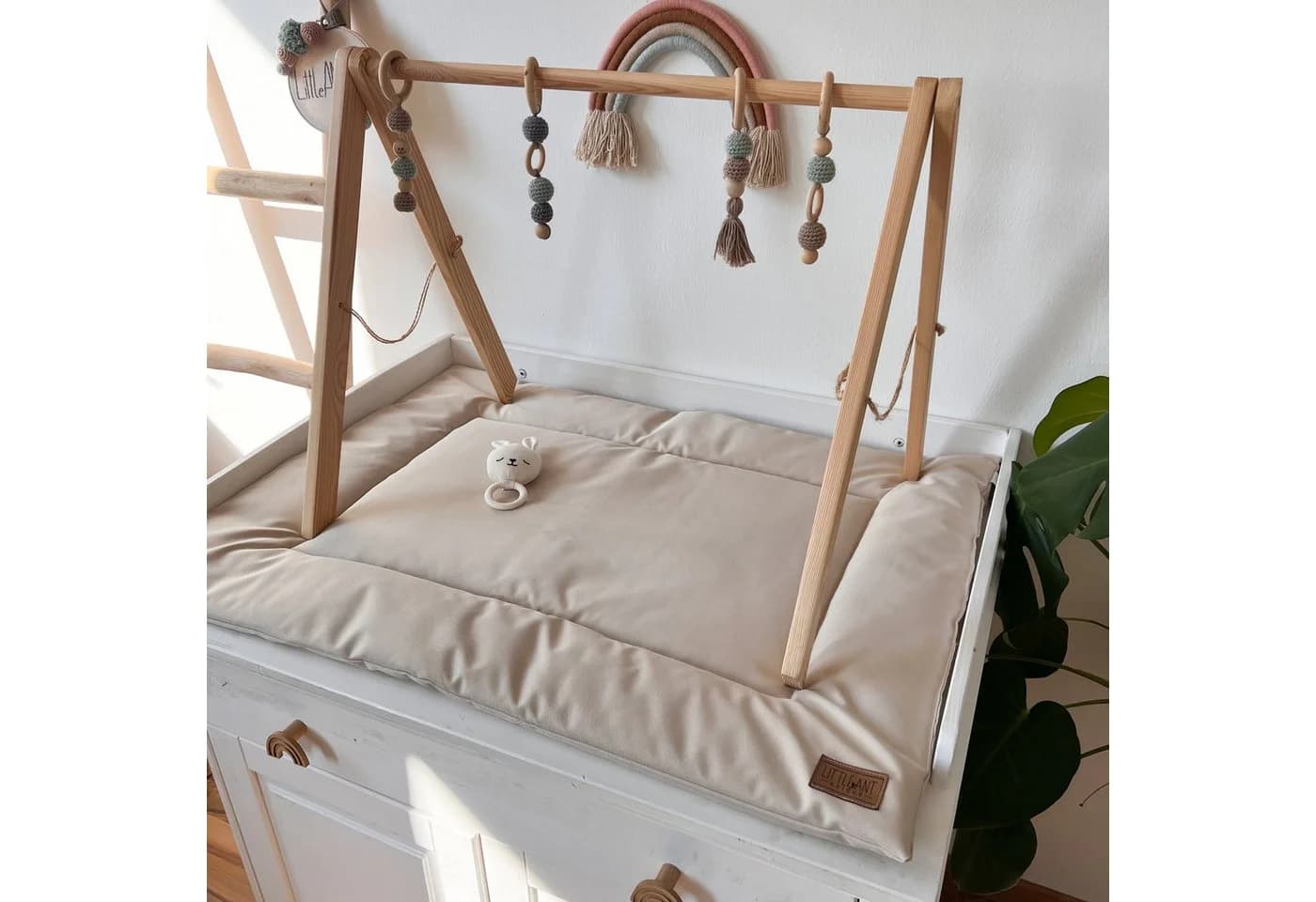 LittleANTunique Wickelauflage Beige Handgemacht Abwischbar - Bild 3
