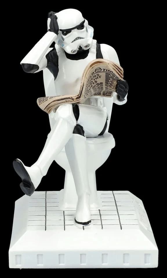 Figuren Shop Dekofigur Stormtrooper Toilette – Polyresin Sammlerstück 13,5 cm