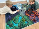 SkippiDoo Kinderteppich Fantasy World 1,6m x 1,6m Bild 1