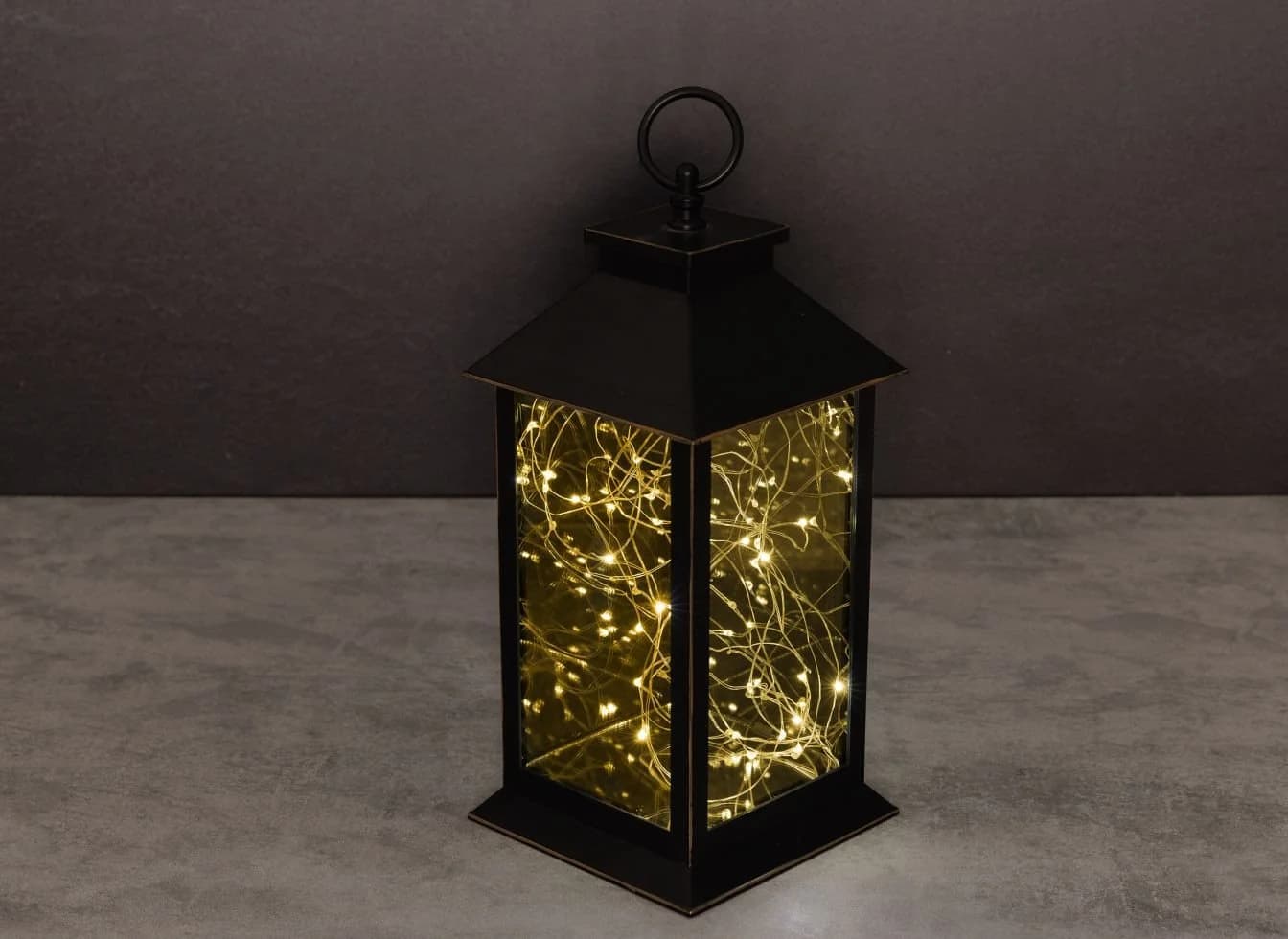Trend Line LED Laterne Schwarz 50 LED