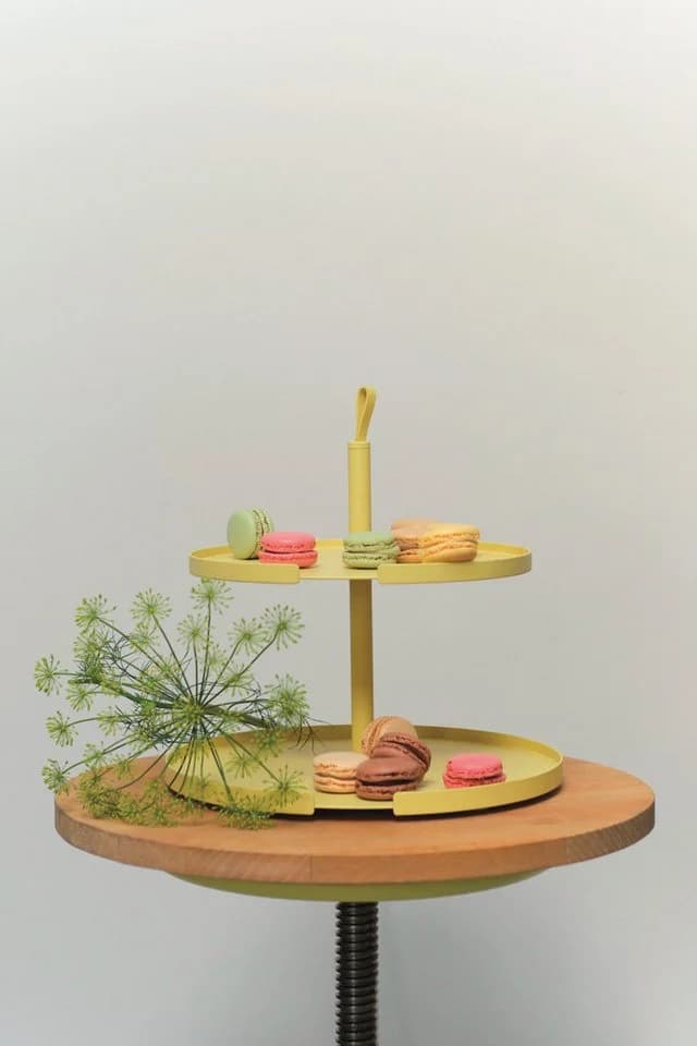 DesignBite Tortenständer Gelb Zweistufig