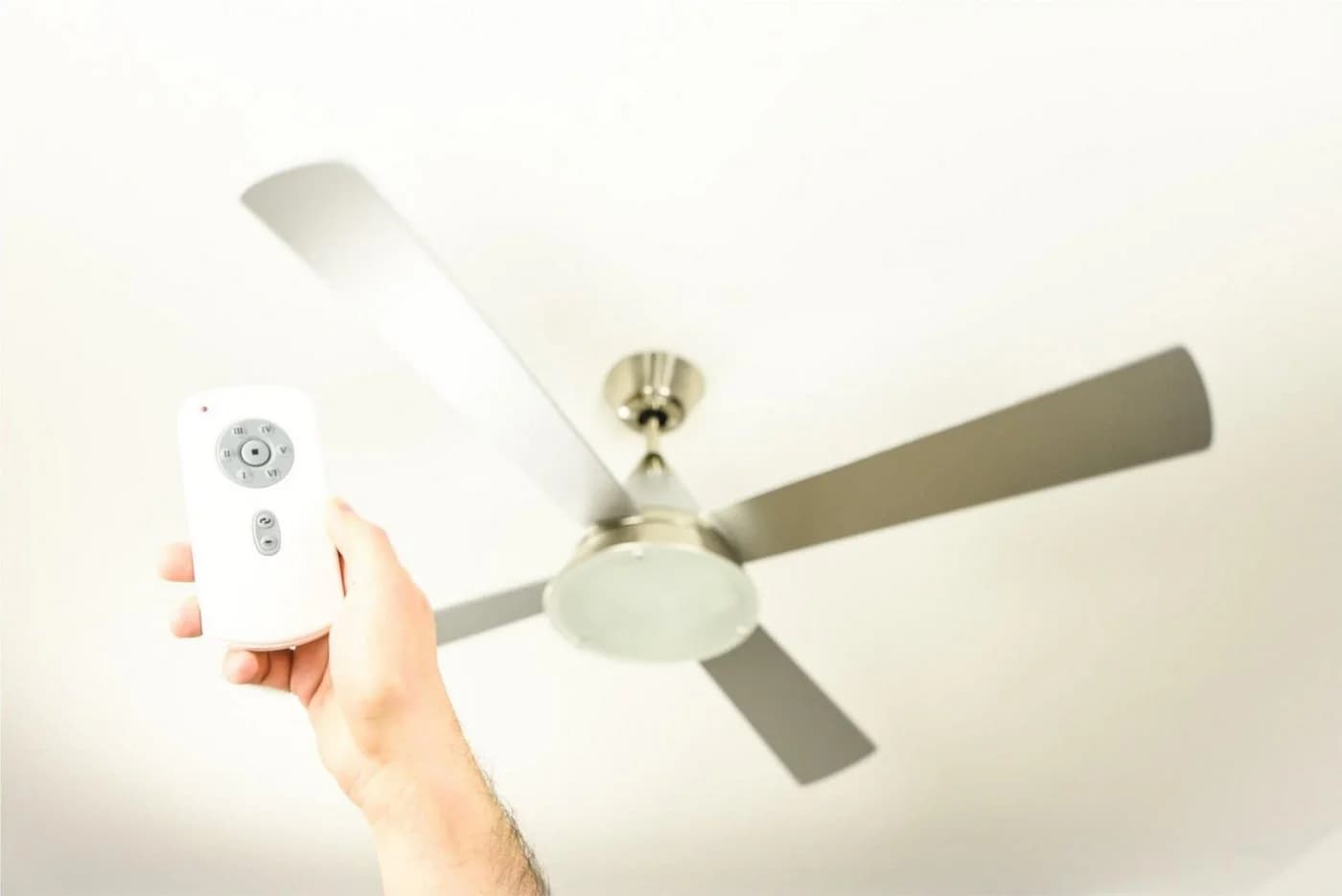 AireRyder Cosmos Deckenventilator mit Licht und Fernbedienung Silber - Bild 5