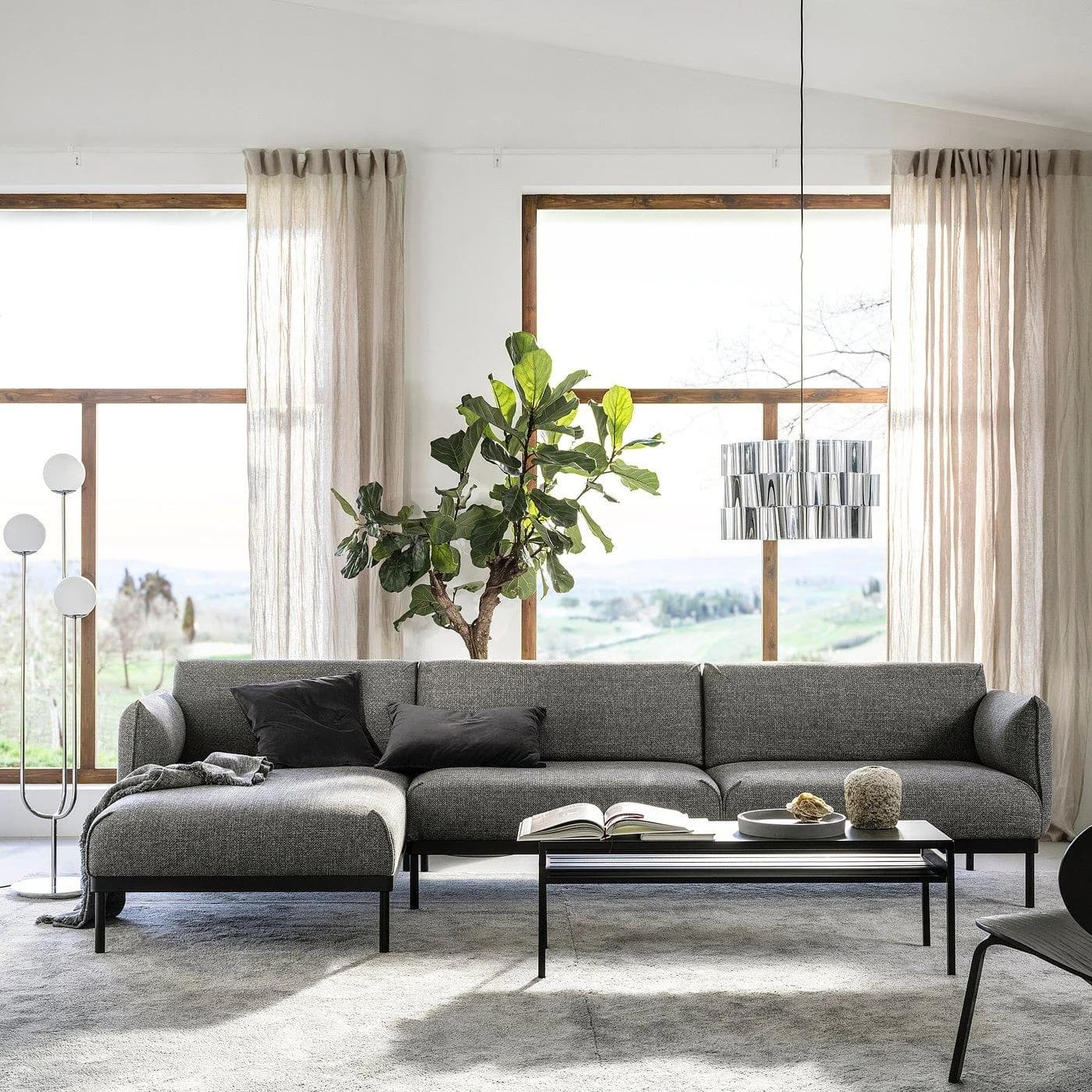 IKEA ÄPPLARYD 4er-Sofa mit Récamiere Grau/Schwarz
