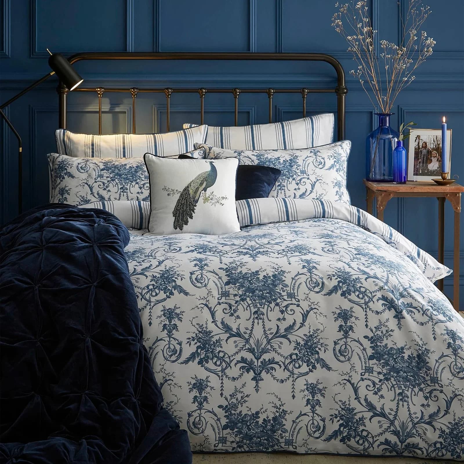 Laura Ashley Wendebettwäsche Tuileries Midnight Blau Satin 3-tlg.