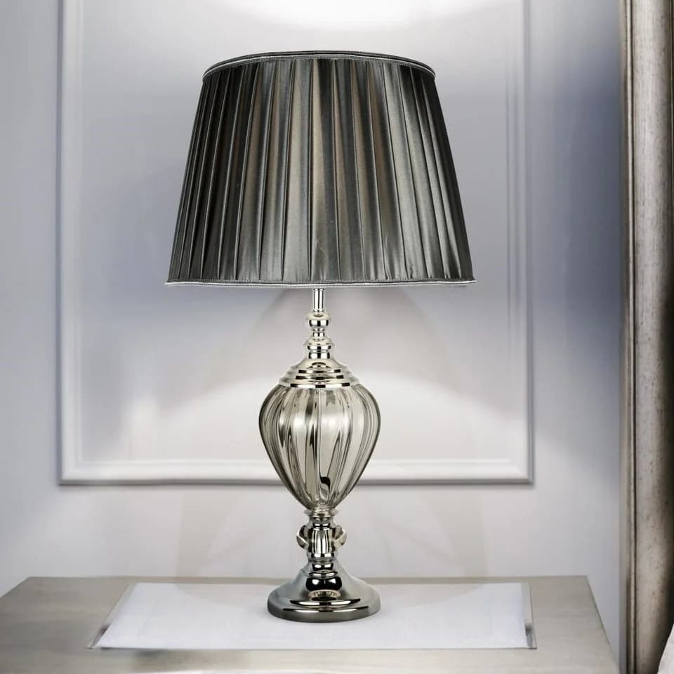 Searchlight Tischleuchte Greyson - Glas Chrom Braun Faltenschirm